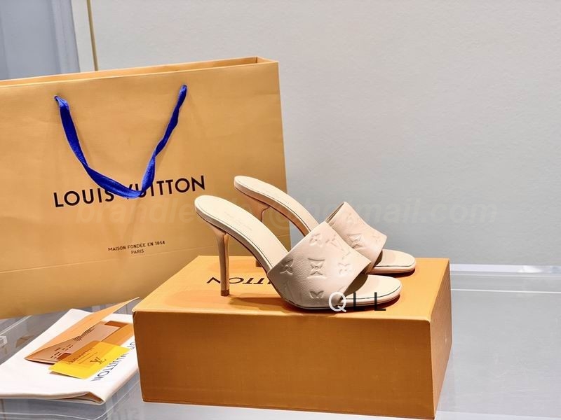 Louis Vuitton Women's Slippers 103
